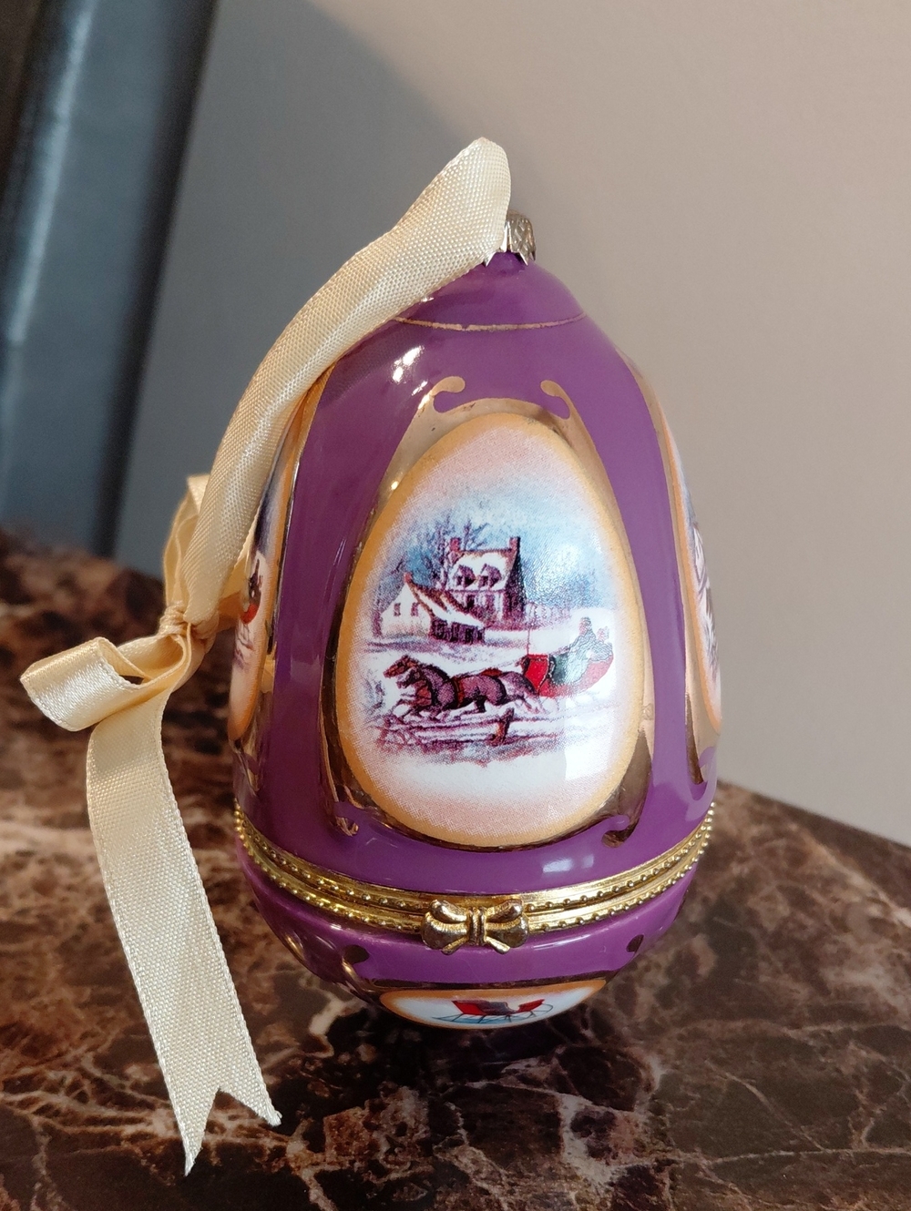 Mr. Christmas Purple Musical Egg Ornament, Does Not Play Music